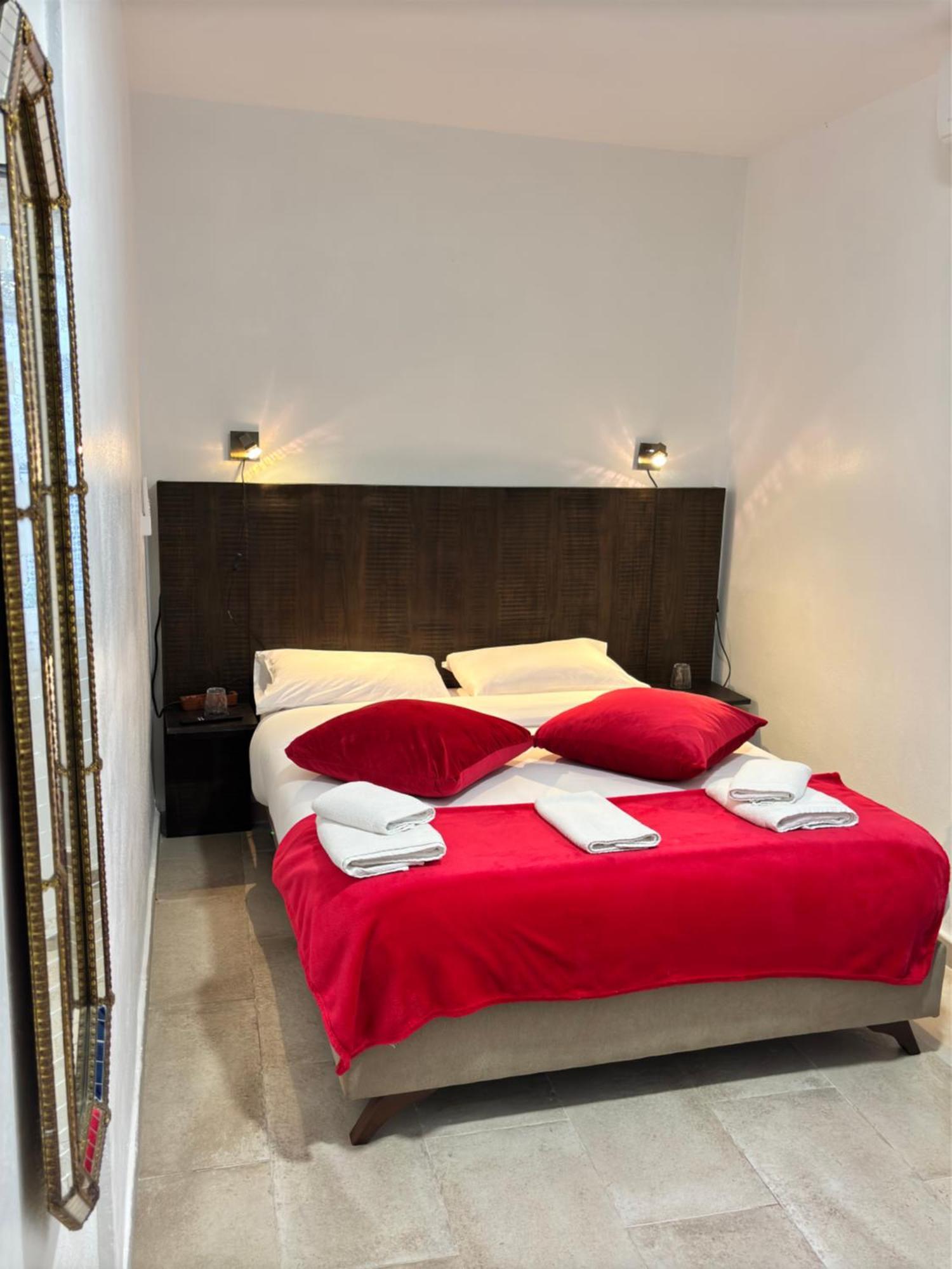 Shanti'S Andalusian Rooms Málaga Dış mekan fotoğraf